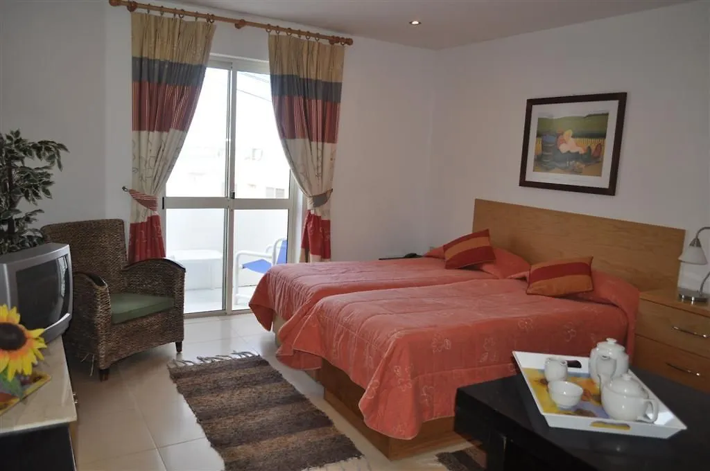 Club Salina Wharf Apartments Qawra Malta